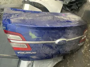 Complete Back Booth Ford Taurus 2013 2014 2015 2016 2017