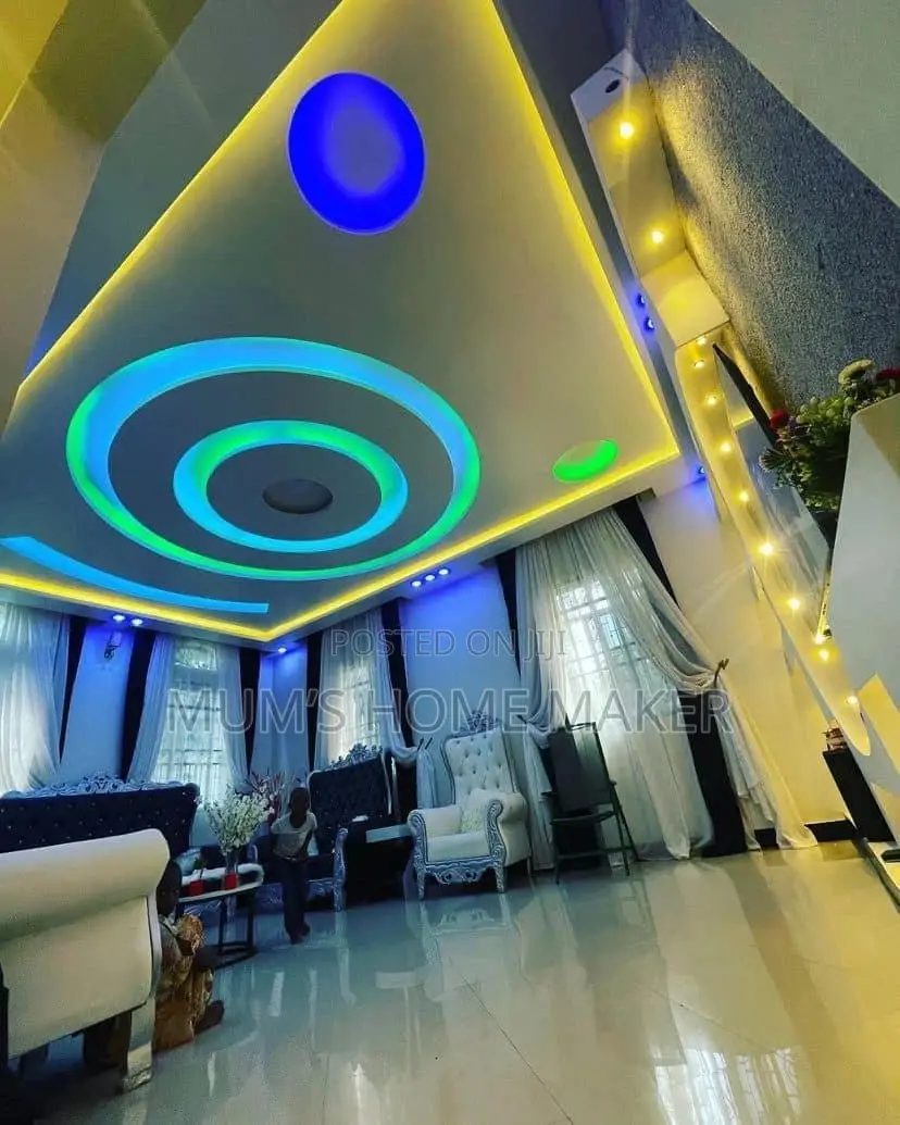 Luxury Ceiling
