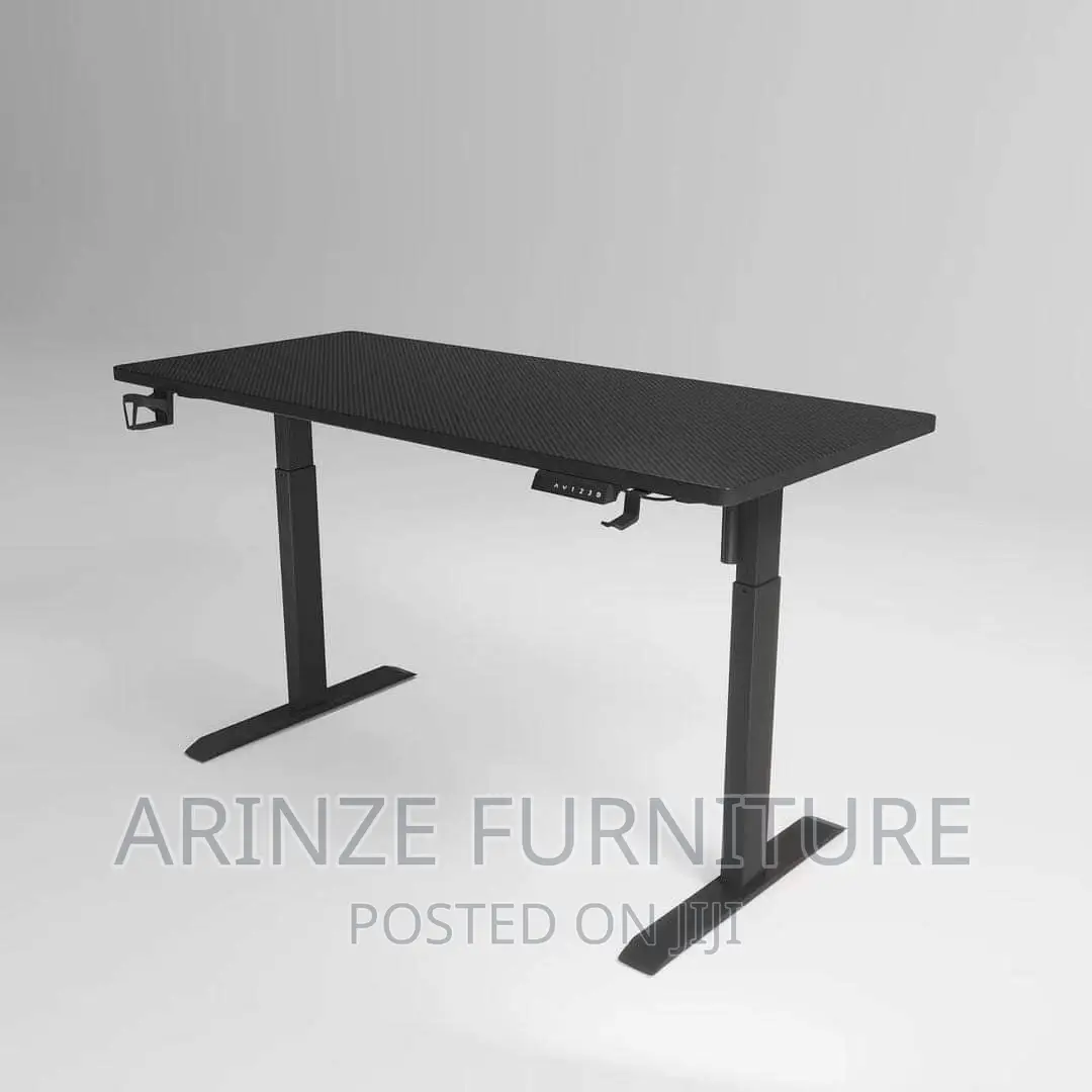 Adjustable Gaming Table