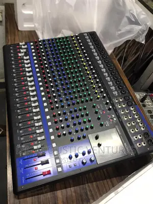 Brand New MG 24XU Original Yamaha 24 Chanell Mixer