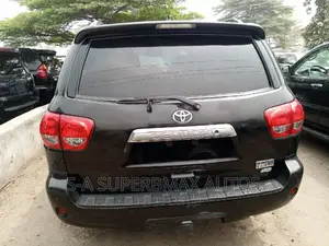 Toyota Sequoia 2016 Black