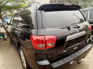 Toyota Sequoia 2016 Black