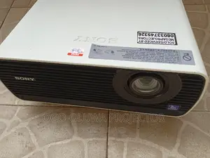 Super Bright and Super Clean Sony Projector for You