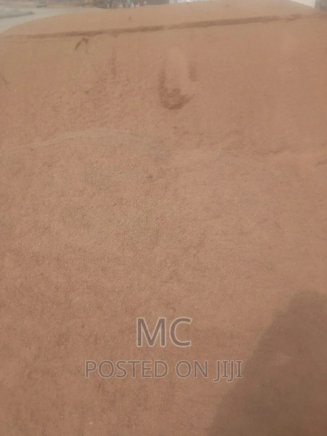 Neat Sharp Sand