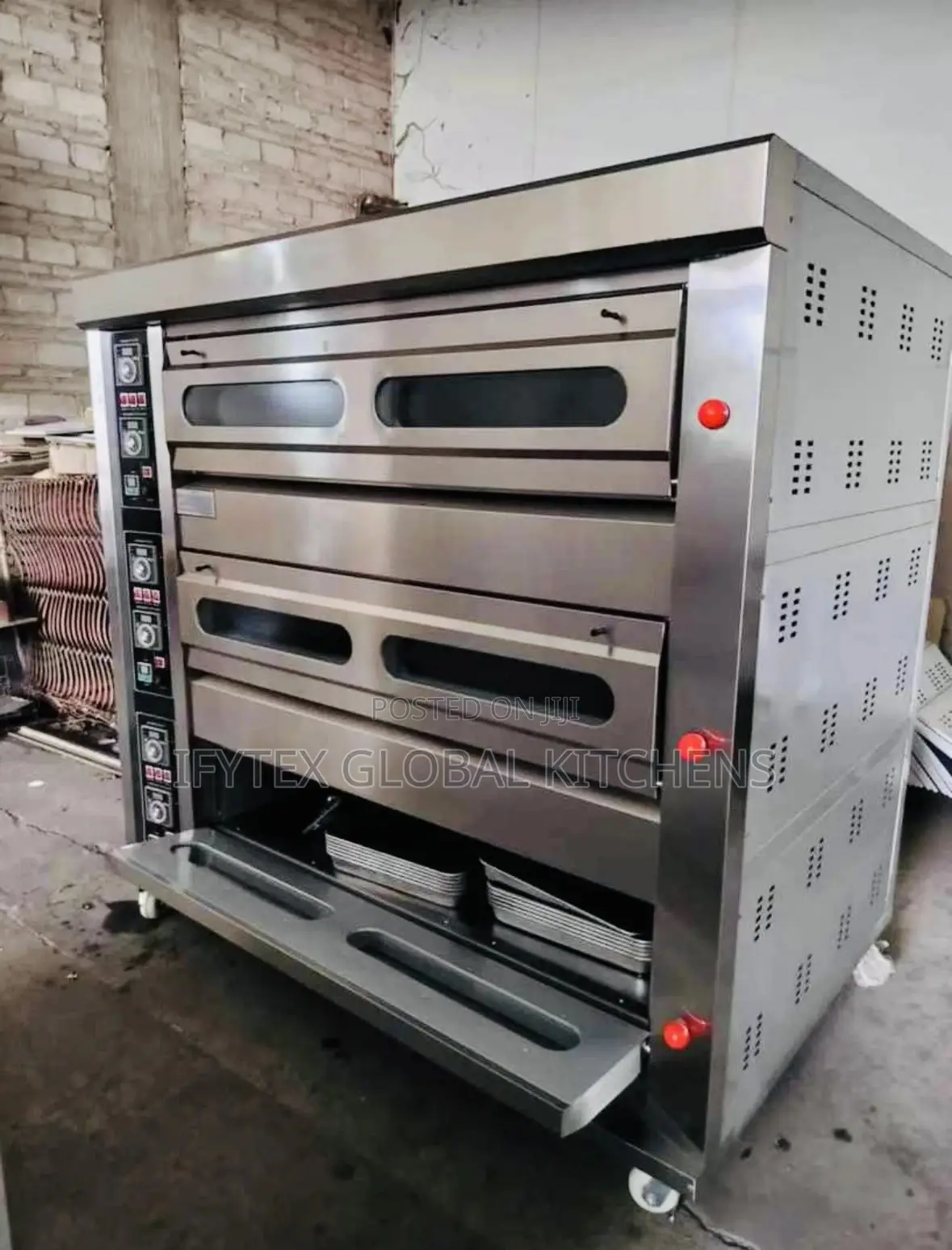 3 Deck 9 Tray Gas Oven