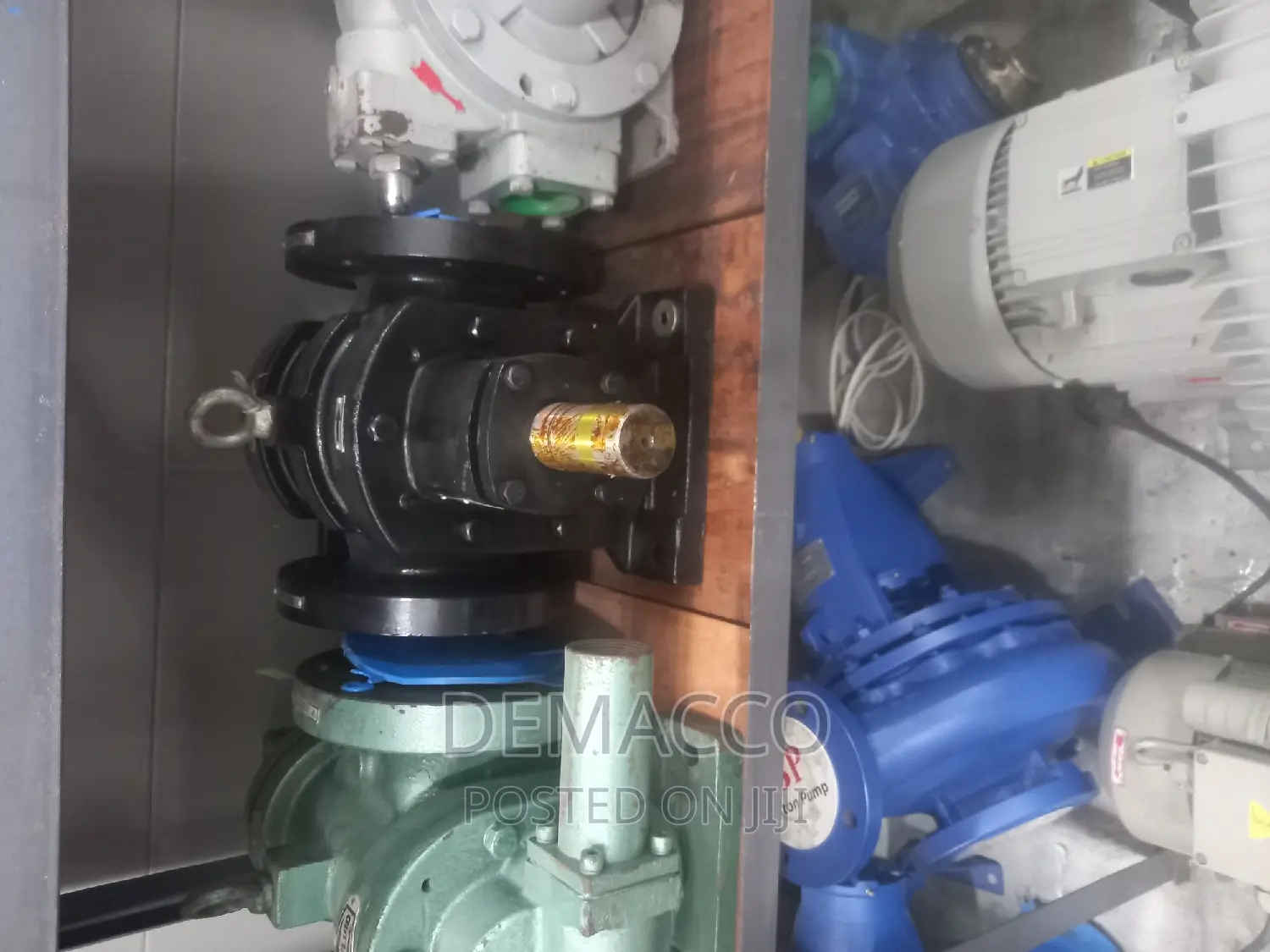 Cast Gear Pump Machine