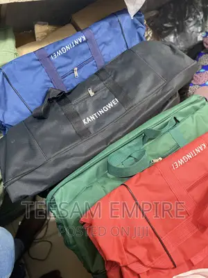 Weighless Traveling Bag.