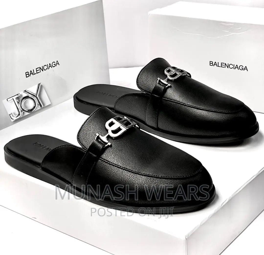 BALENCIAGA Leather Half Shoe