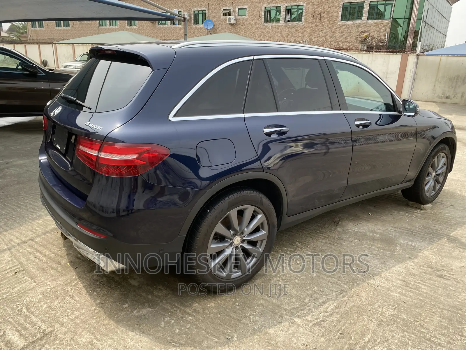 Mercedes-Benz GLC-Class 2016 Blue
