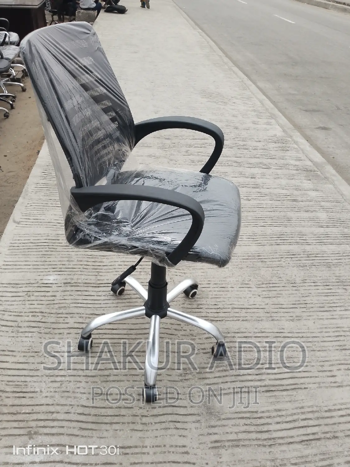 Quality Vitril Net Office Chair