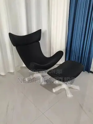 Quality Relaxing Chiar With Footstool