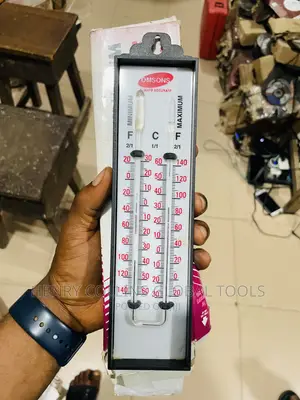 Wet and Dry Thermometer
