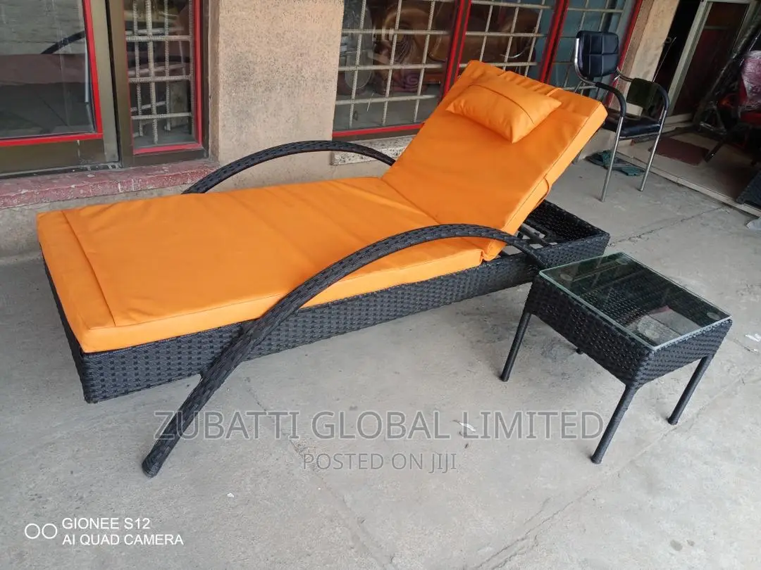 Rattan Swimming Pool Bed