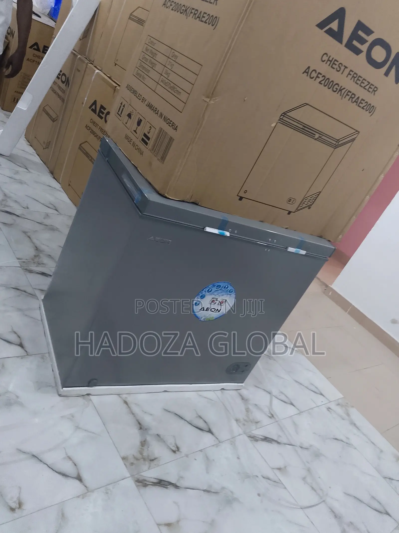 Aeon 200L Chest Freezer- Fast Freezing