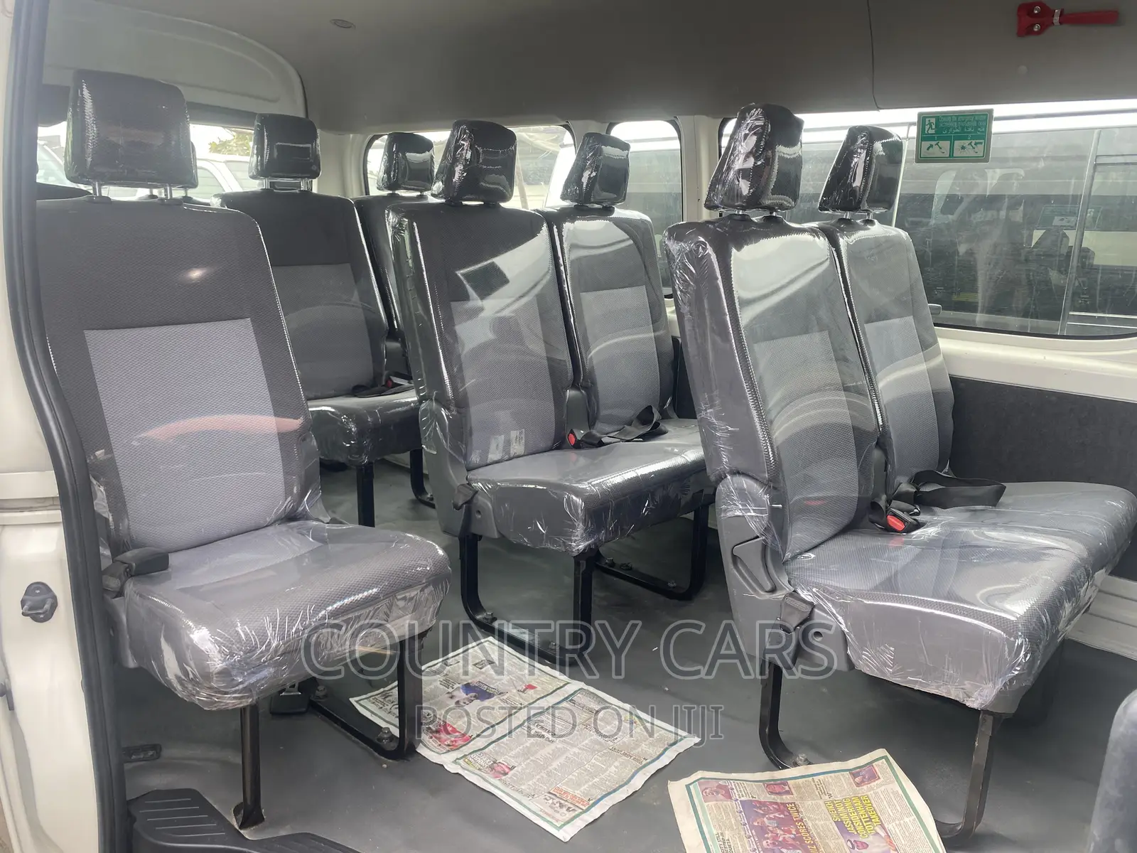 Toyota HiAce 2019 White