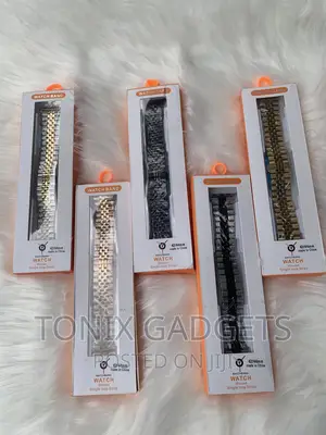 Luxury Chain Straps Available in 42/44/45/49mm