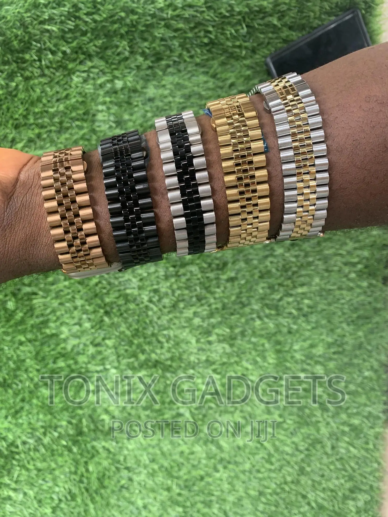 Luxury Chain Straps Available in 42/44/45/49mm