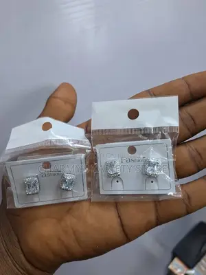Top Quality Clip Stud
