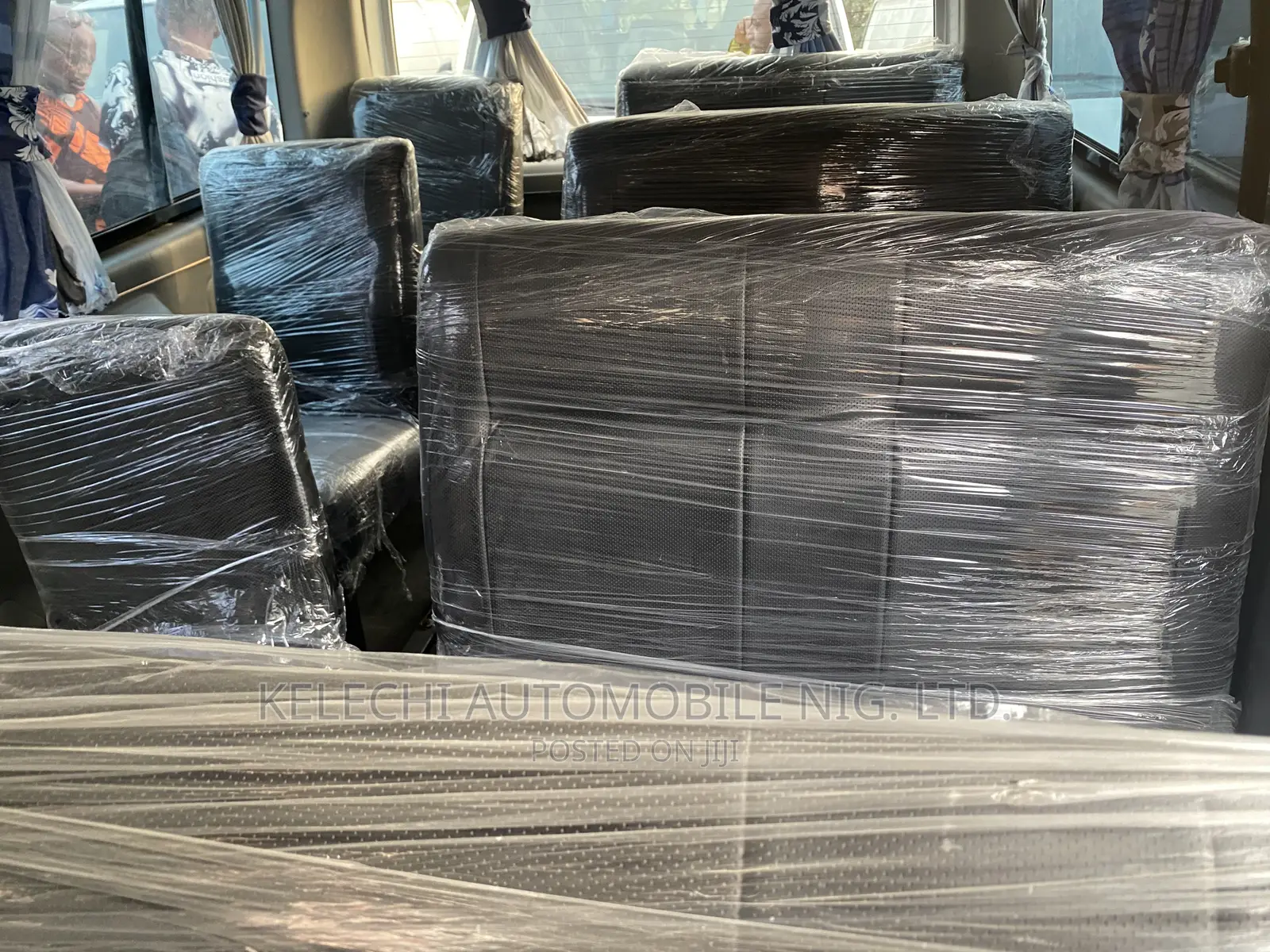 Toyota HiAce 2012 Silver