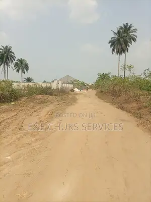 Sweet Corner Piece of 1 Plot for Sale