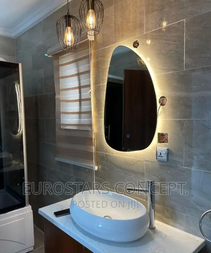Shapeless Mirror With 3 Colours LED Lights