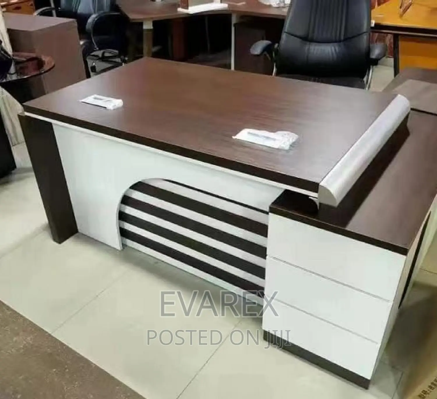 Luxury Design Office Table