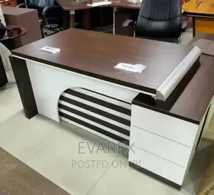 Luxury Design Office Table