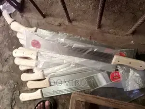 Hand Cutlass