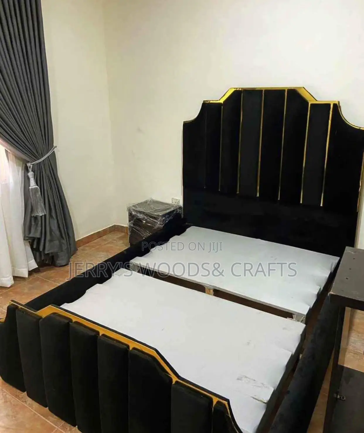 4/Half By 6 Bedframe