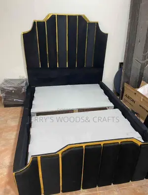 4/Half By 6 Bedframe