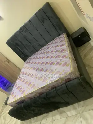 6by6 Bedframe