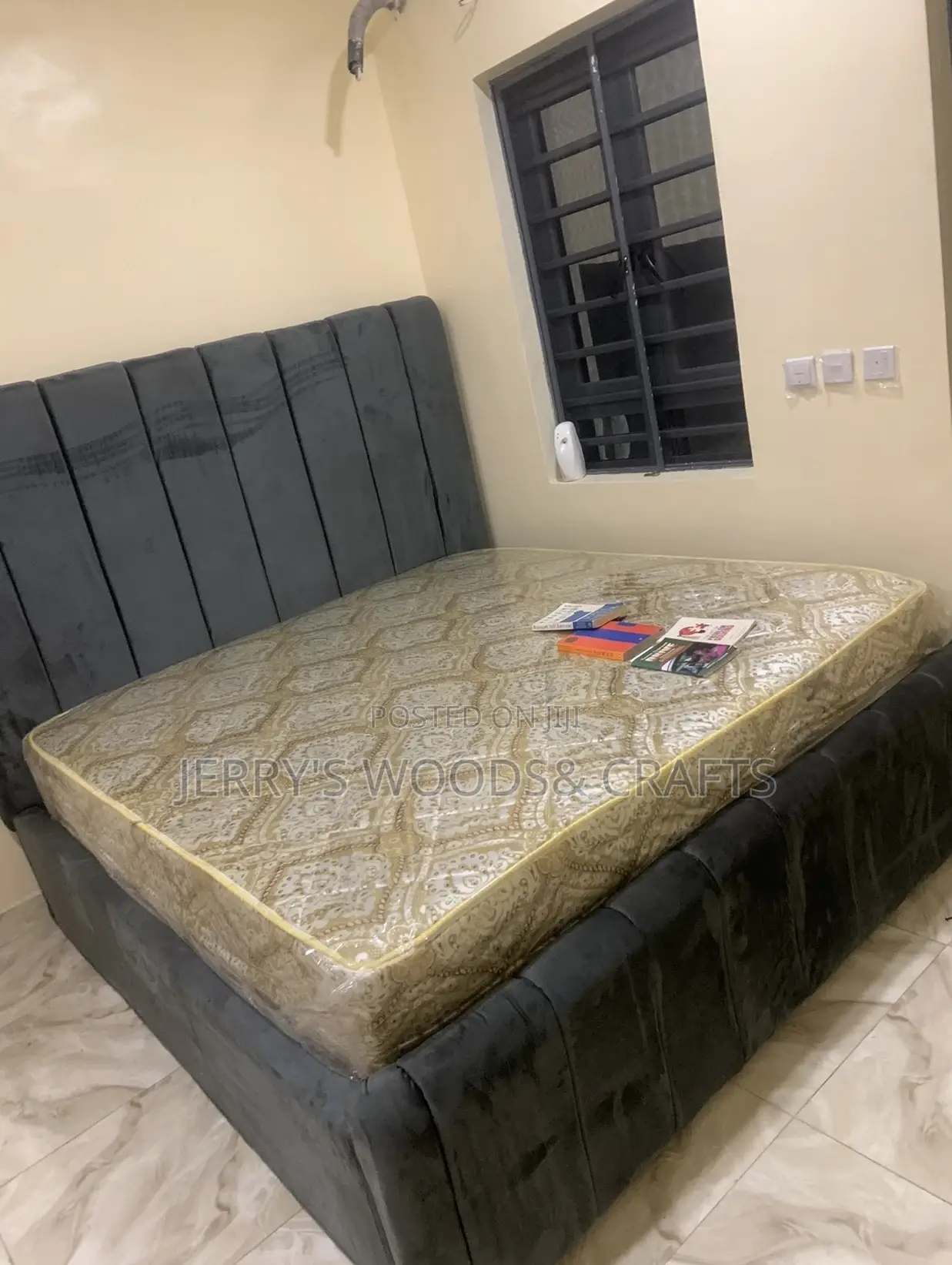6by6 Bedframe