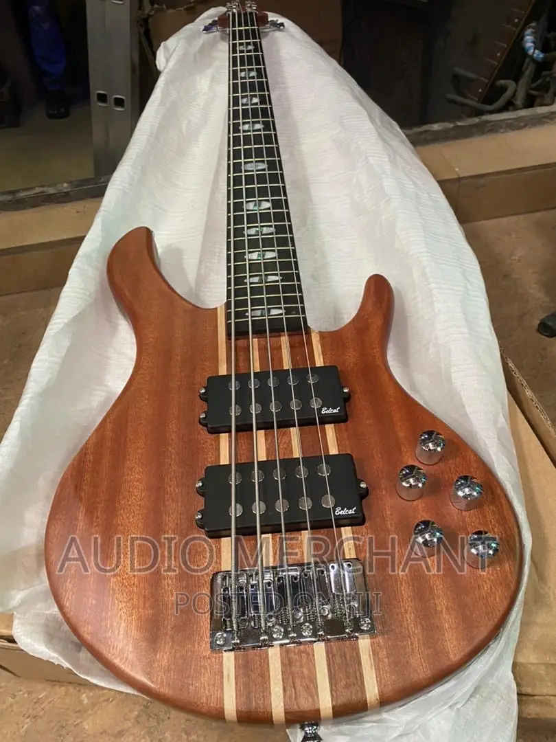 Smiger 5 Strings Bass Guitar