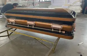 Royalty Foreign Classy Casket