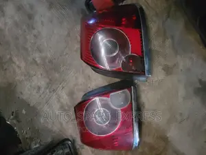 Avensis 2006 Rearlight