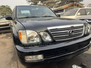 Lexus LX 470 Sport Utility 2007 Black