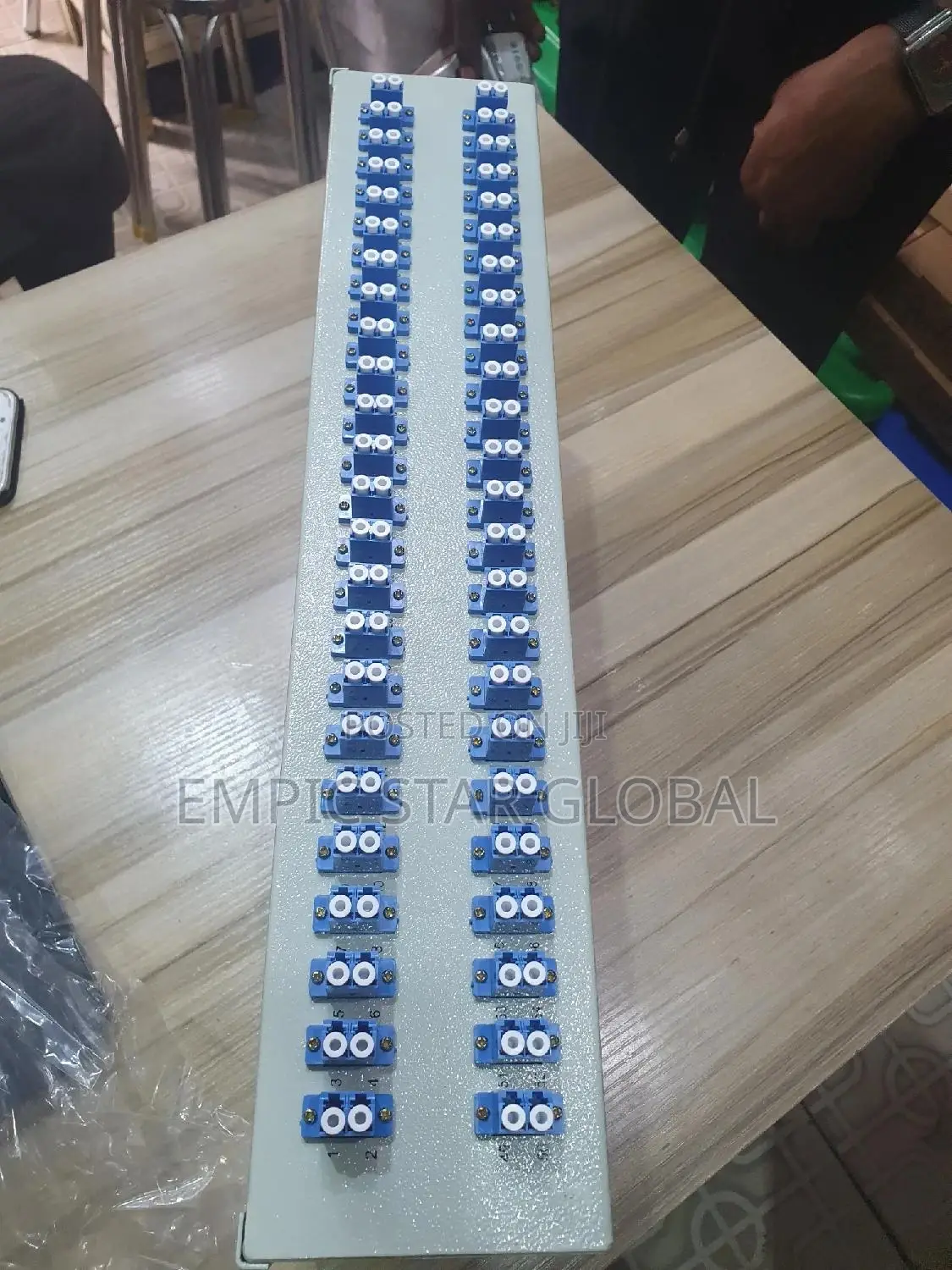 48port Rack Mount Fiber Termination Box Patch Panel ODF S96