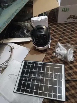 Solar PTZ CCTV Camera