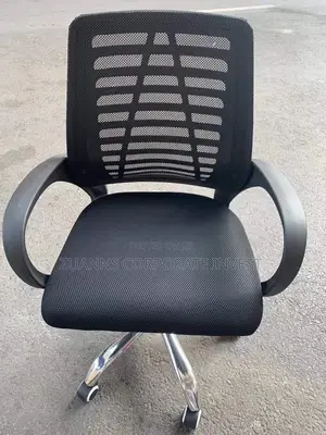 Victory Swivel Chair