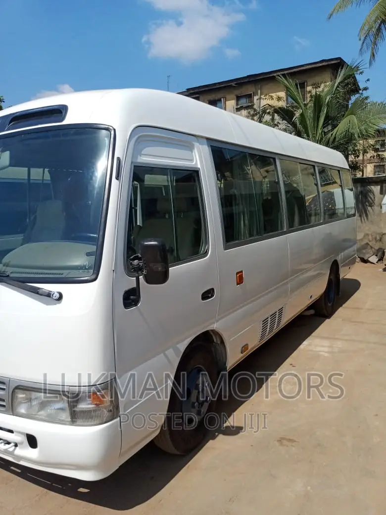 Toyota Coaster 2017 White