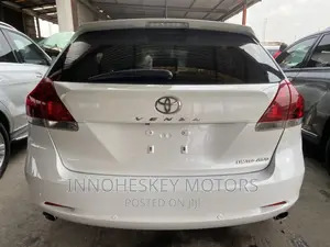 Toyota Venza Limited AWD V6 2013 White