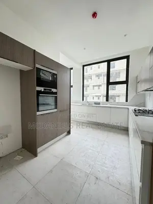 3bdrm Apartment in Ikoyi for rent
