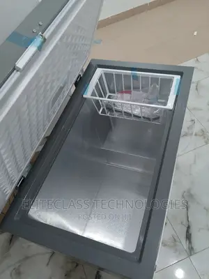Aeon ACF200GK 202 Litre Spacious Chest Freezer R600a
