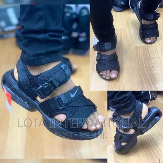 nike men's sanders shoes