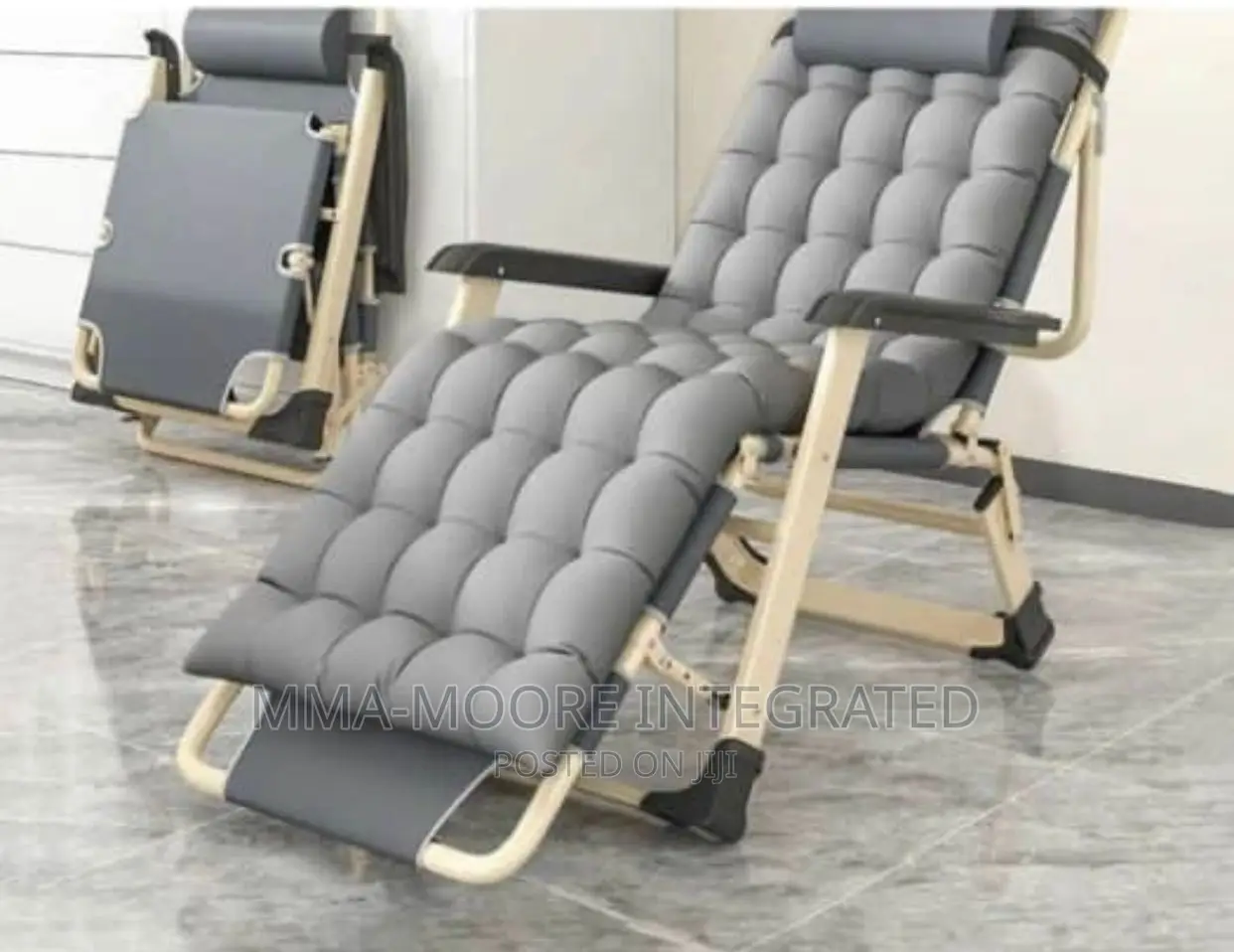 Adjustable Reclining Folding Chair