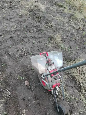 Manual Planter