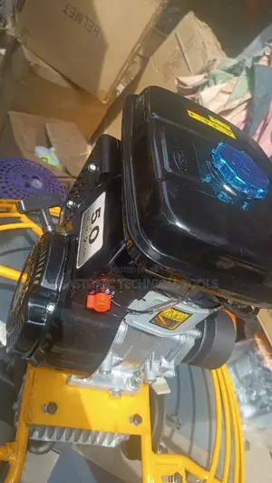 Robin Engine Power Trowel