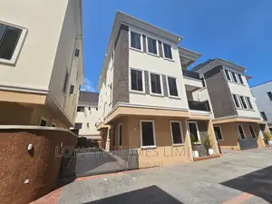 Furnished 5bdrm Duplex in Lekki for sale