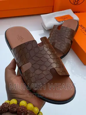 Original Leather Slipers Hermes
