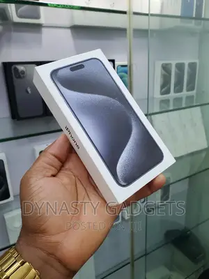 New Apple iPhone 15 Pro Max 256 GB Blue